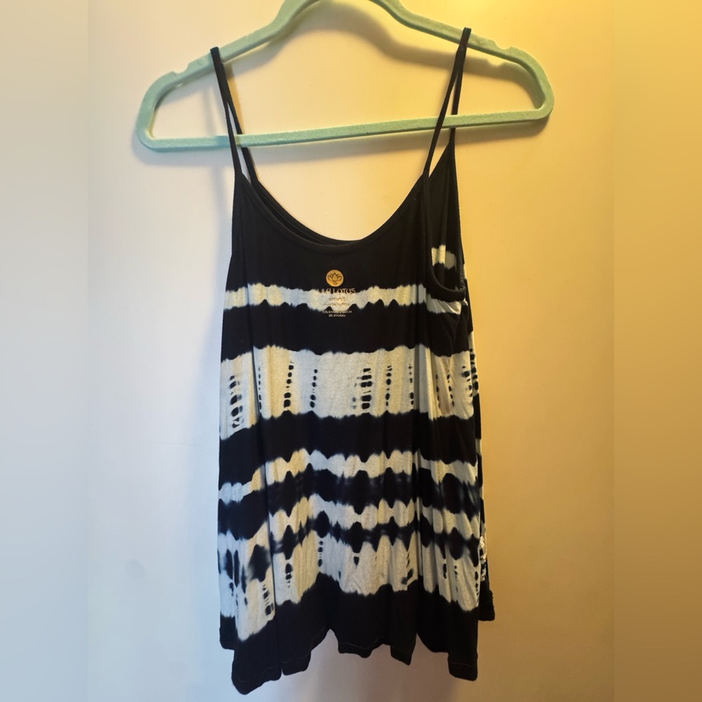 Lily Lotus Black and White Tank Top